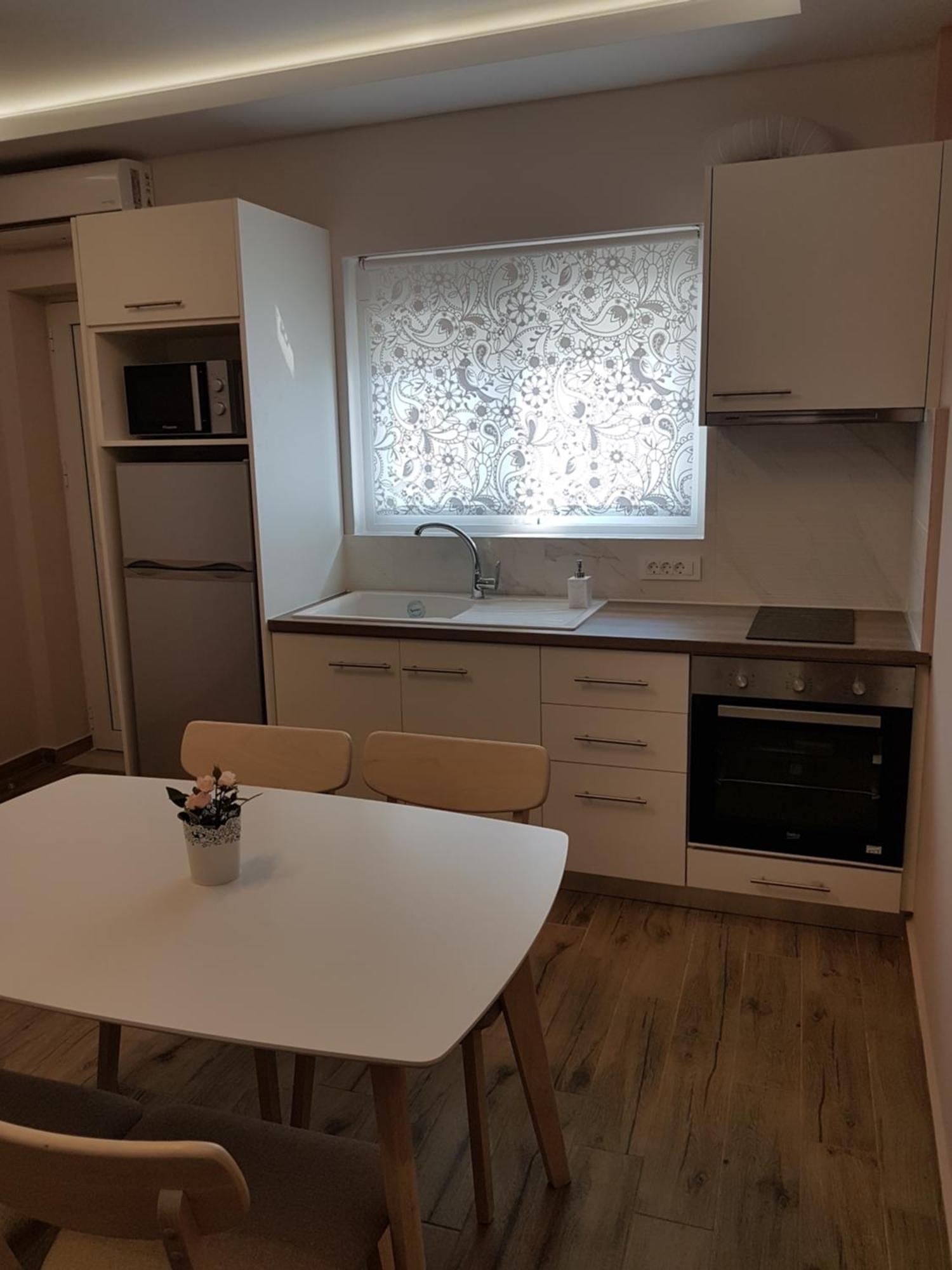 Marathon Studios & Apartments Keri Rom bilde