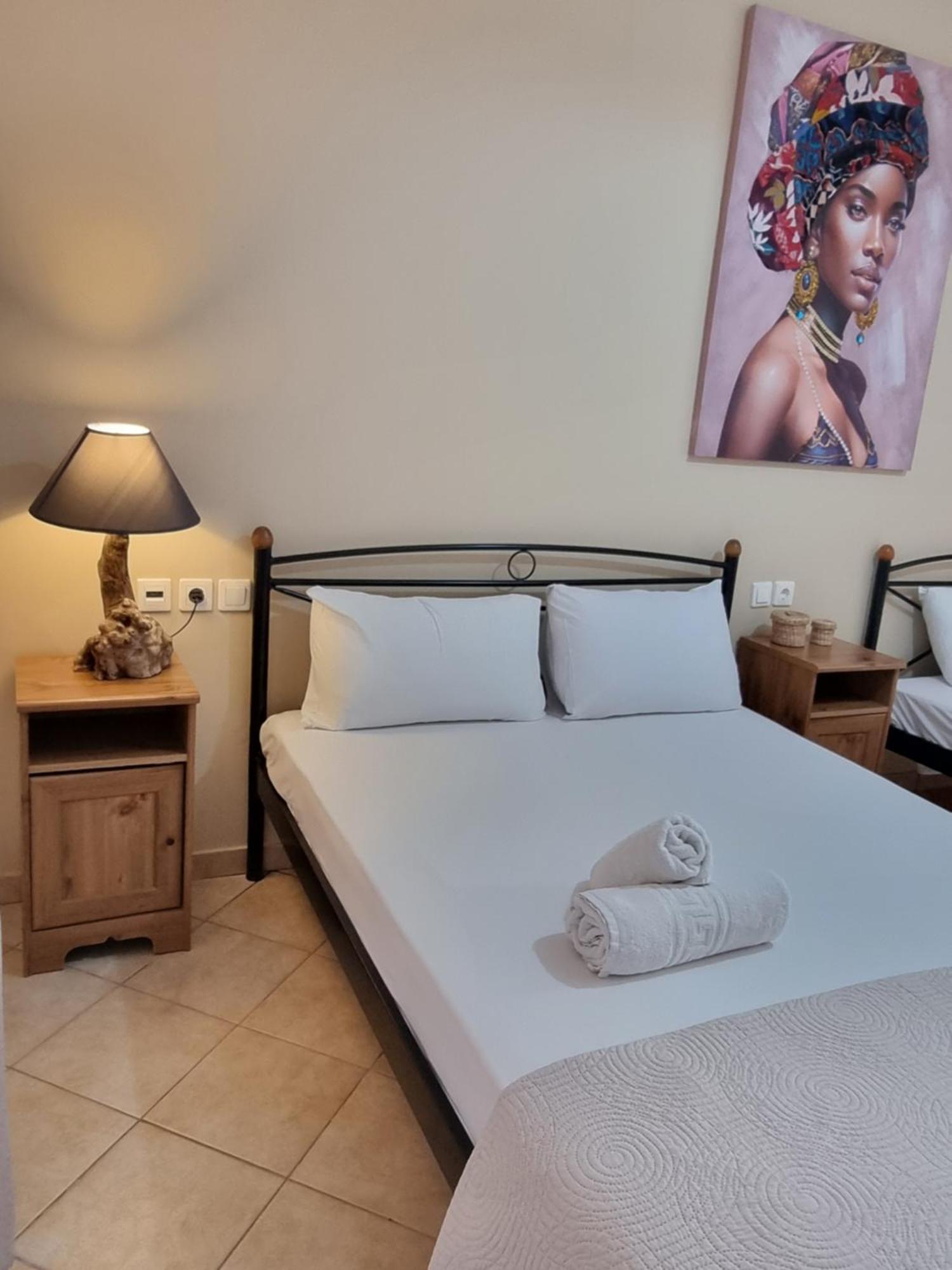 Marathon Studios & Apartments Keri Rom bilde